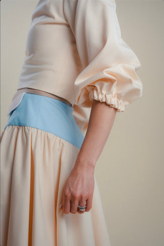 BLOOM TOP