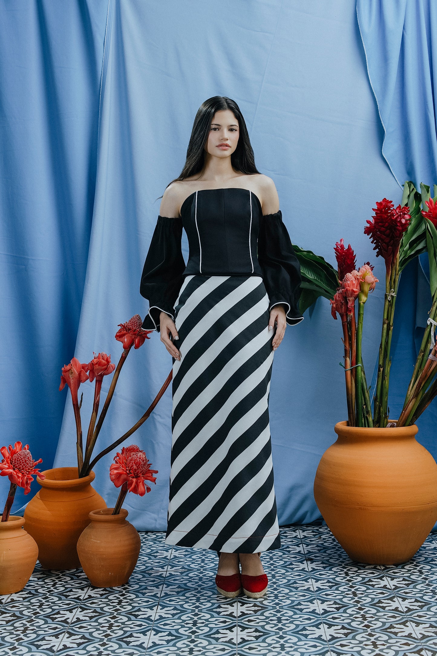 Jimena Skirt Rayas Blanco y Negro